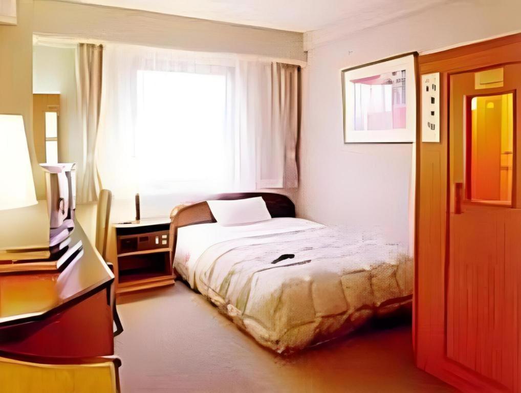 איזומי-סנו Hotel Yutaka Wing מראה חיצוני תמונה