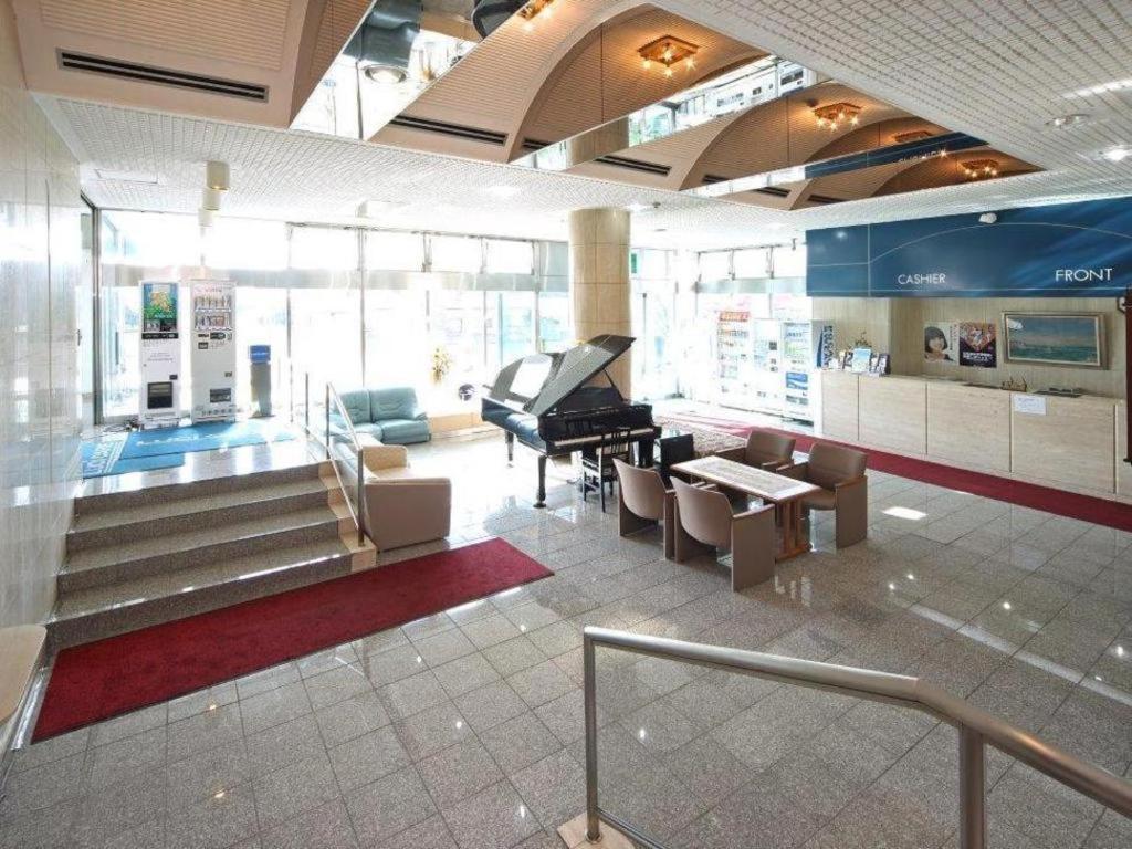איזומי-סנו Hotel Yutaka Wing מראה חיצוני תמונה